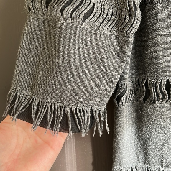 Zara - Shredded Grey Dress Tunic - Picture 7 of 7